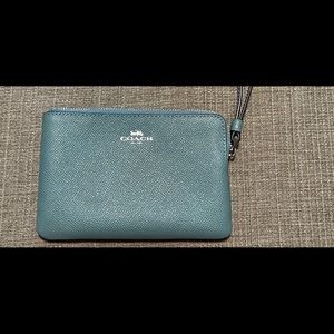 Coach light blue leather Wristlet F58032